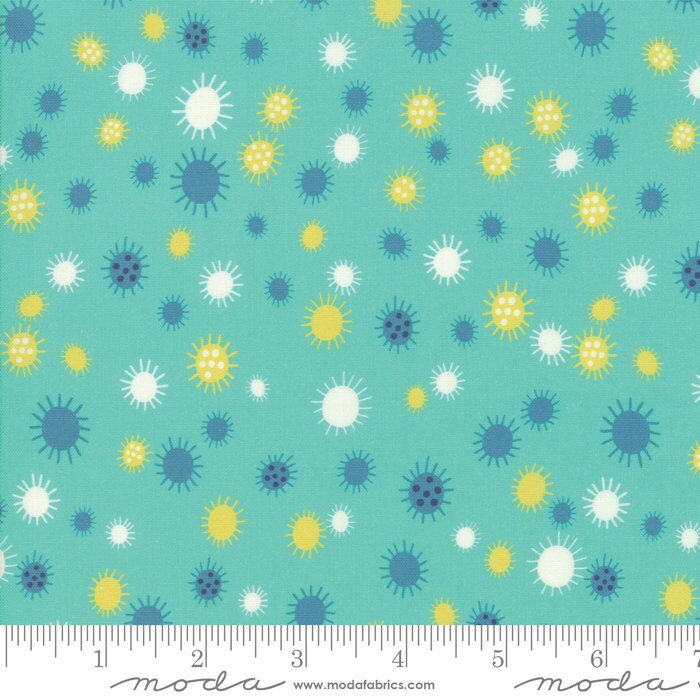Last 15"! Flour Garden Pollen Beryl 23322 15 by Linzee Kull McCray for Moda Fabrics - product image 1